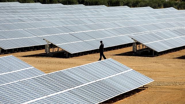 El Supremo pide análisis independientes sobre la rentabilidad de las fotovoltaicas