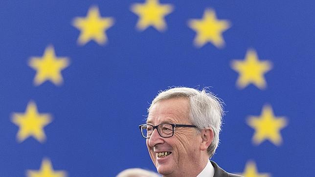 Merkel y el Parlamento Europeo apoyan el plan de Juncker