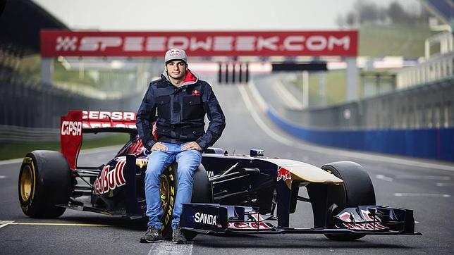 Carlos Sainz, nuevo piloto de Toro Rosso