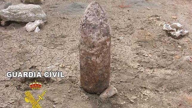 Hallados dos obuses de la Guerra Civil en  la base de Airbus en Getafe