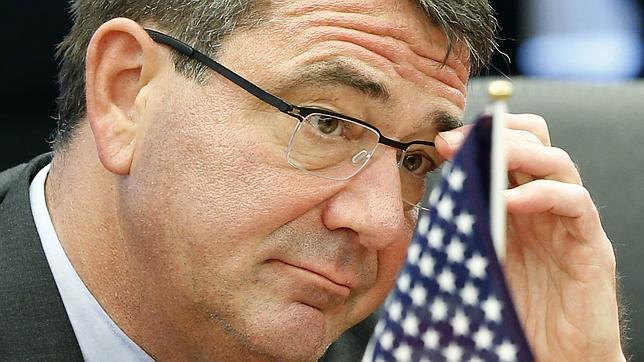 Ashton Carter, el elegido por Obama para suceder a Hagel al frente del Pentágono