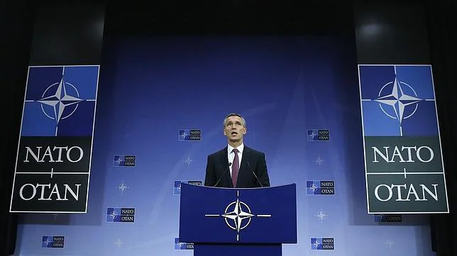 El secretario general de la OTAN, Jens Stoltenberg, en la apertura de la cumbre de ministros de Exteriores