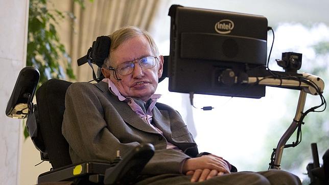 Stephen Hawking: «Mi papel ideal sería un villano de James Bond»