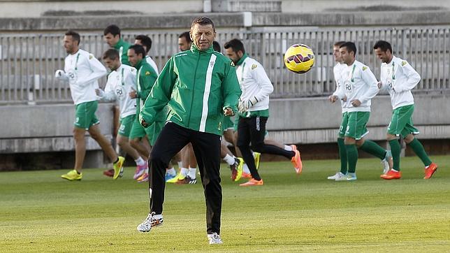 Florin, sorpresa de la convocatoria del Córdoba