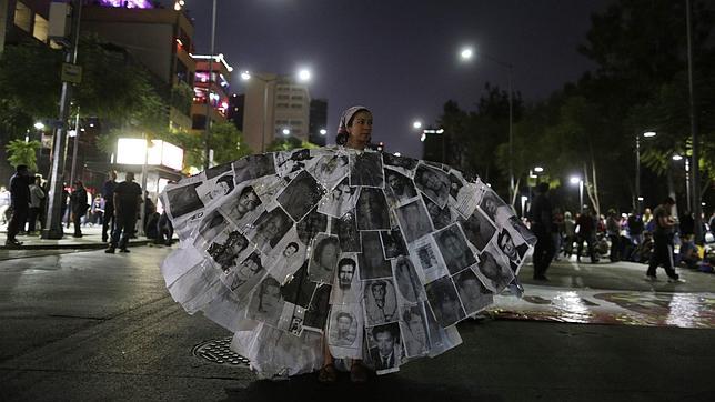 La sombra de los 43 desaparecidos de Iguala se extiende sobre la Cumbre Iberoamericana