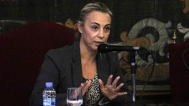 Sonia Castedo: «Sabéis que cuando yo hago algo, lo hago cuando me apetece y sin avisar»