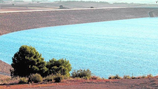 Los embalses recuperan casi 50 hectómetros en dos semanas