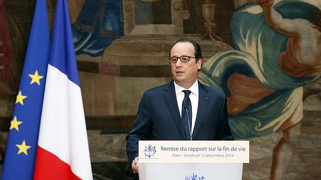Hollande anuncia una ley que ampara la «sedación profunda» y descarta la eutanasia