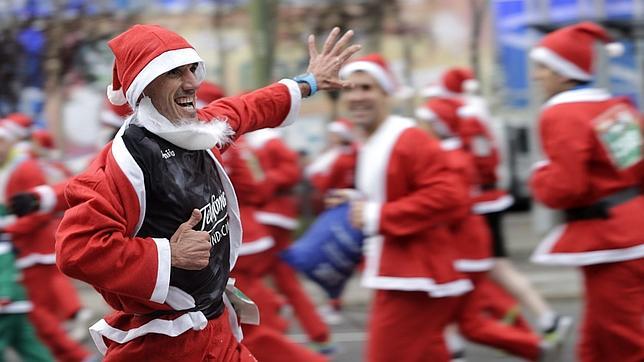 Madrid entra en el Guinness con 5.173 corredores vestidos de Papá Noel