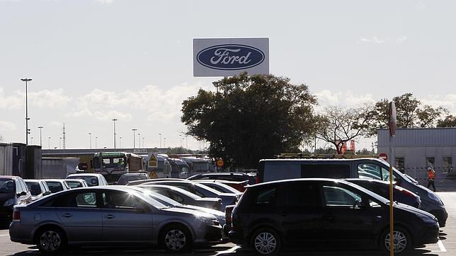 UGT-Ford espera mil contrataciones en Almussafes en 2015