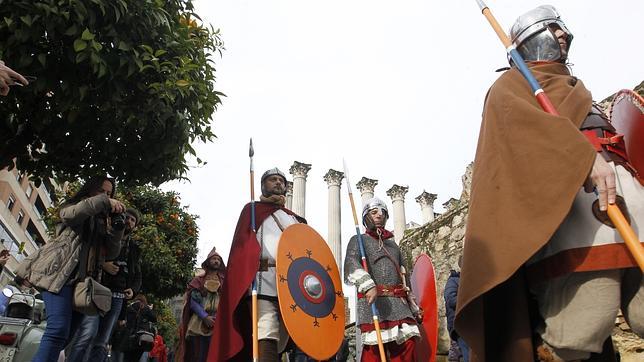 Así eran las bodas y el ejército de Córdoba durante la época romana