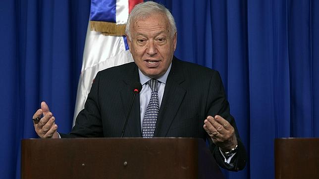 Margallo tacha de «inaceptables» los ataques de Maduro a Aznar