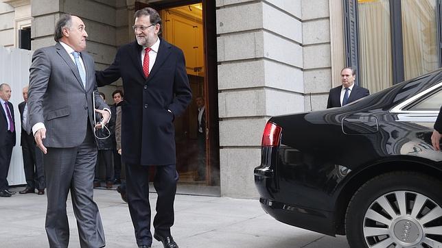 Rajoy viajará a Andorra el 8 de enero para firmar un acuerdo contra la doble imposición