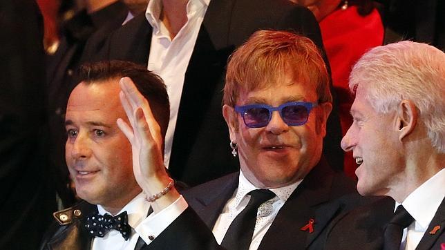 Elton John y David Furnish se casan este domingo tras 20 años de novios