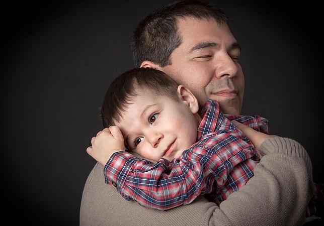 Los abrazos, un buen remedio contra el estrés y el resfriado