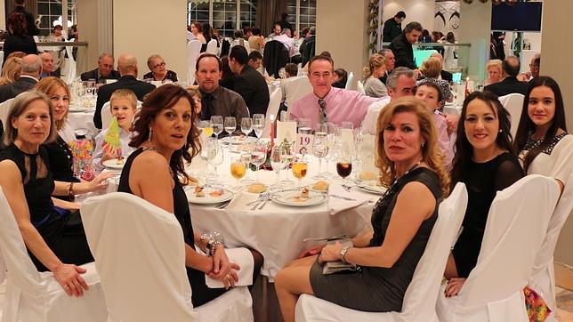 Reunión familiar para despedir la última noche del año en el Hotel Ayre de Córdoba