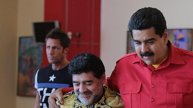 Maradona protagonizará una película para la cadena venezolana Telesur