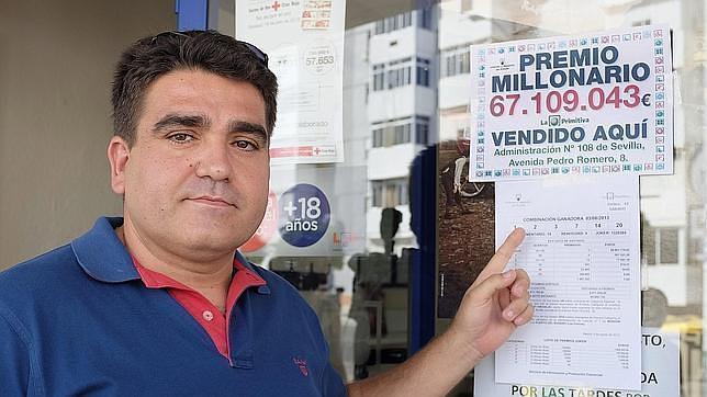 Le tocaron 67 millones en la Primitiva y sigue viviendo en un tercero sin ascensor