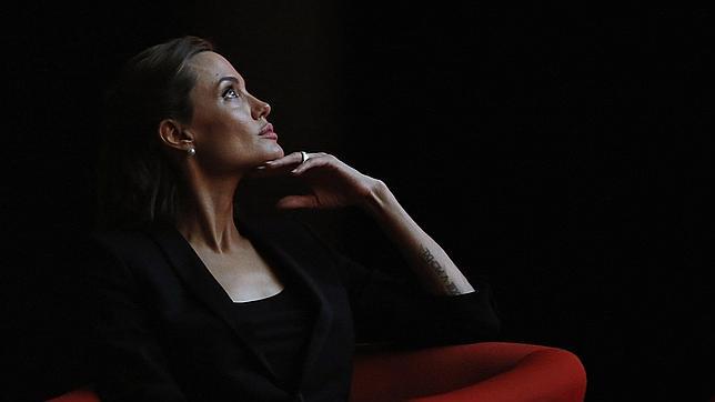 Angelina Jolie: «El matrimonio y los hijos pueden ser un trabajo duro»