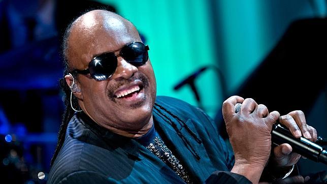 Stevie Wonder se convierte en padre por novena vez