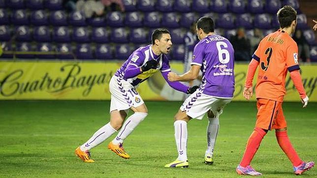 El Pucela supera su carencia de gol por todo lo alto