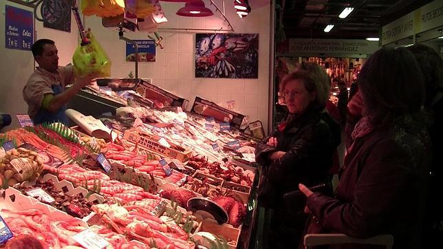 Apurando la compra para la cena de Nochebuena