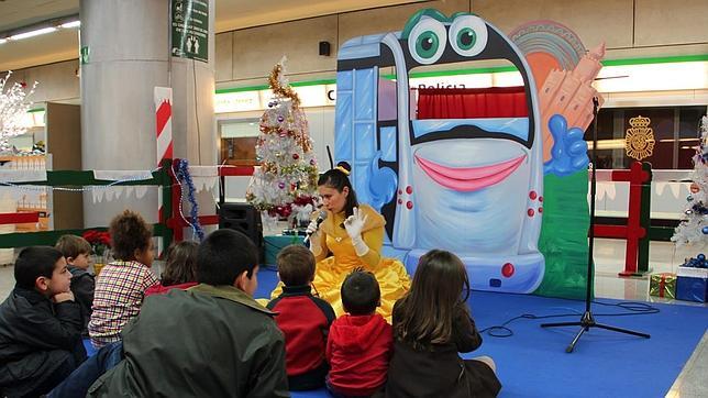 La estación de metro de Puerta Jerez se convierte en ludoteca este fin de semana