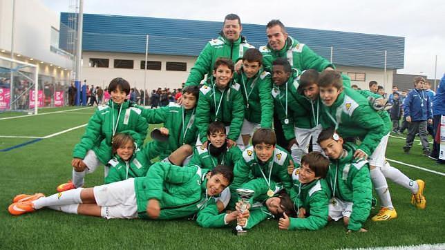 El Córdoba CF gana la Copa Oro alevín