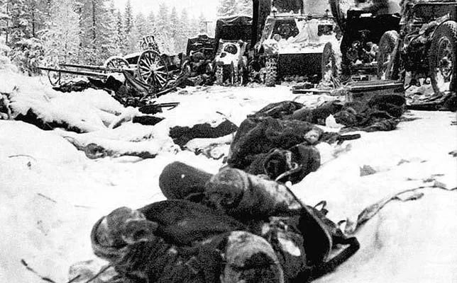 Las últimas tropas soviéticas en Suomussalmi son aniquiladas