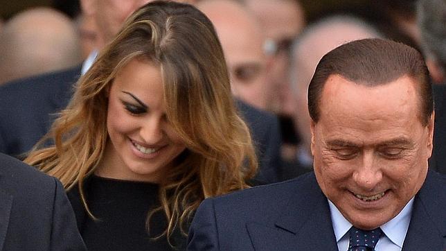 Rumores de ruptura entre Silvio Berlusconi y su novia Francesca Pascale