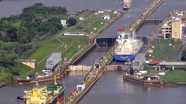 Sacyr obtiene tiempo y dinero tras sus reclamaciones por el Canal de Panamá