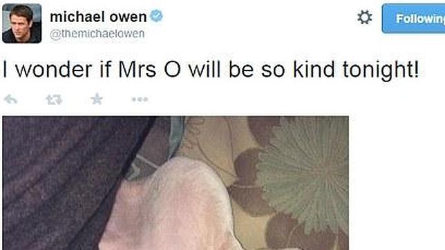 El futbolista Michael Owen le pide sexo a su mujer por Twitter