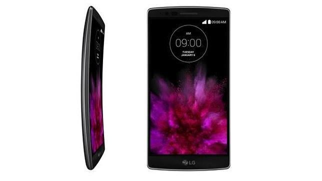 LG insiste en la pantalla curvada con el nuevo «smartphone» G Flex 2