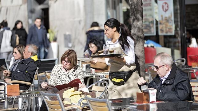 La Comunidad Valenciana acaba 2014 con 36.196 parados menos