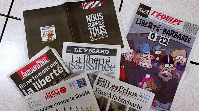 La prensa francesa y europea se cubre de negro y planta cara a la «barbarie»