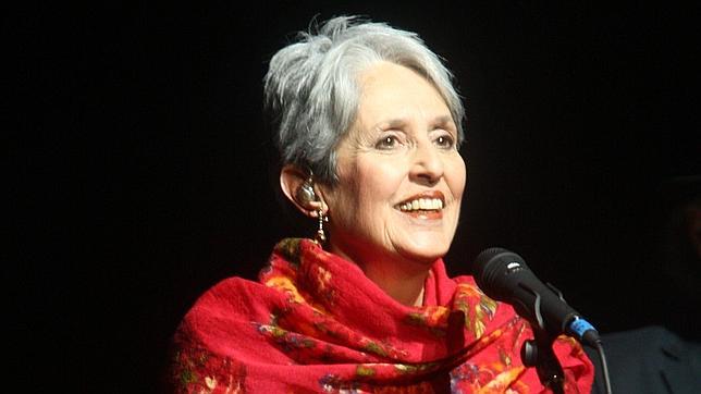 Joan Baez presenta gira española en su 74 cumpleaños