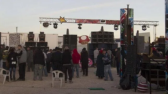 Imagen de la fiesta ilegal celebrada en Benagéber