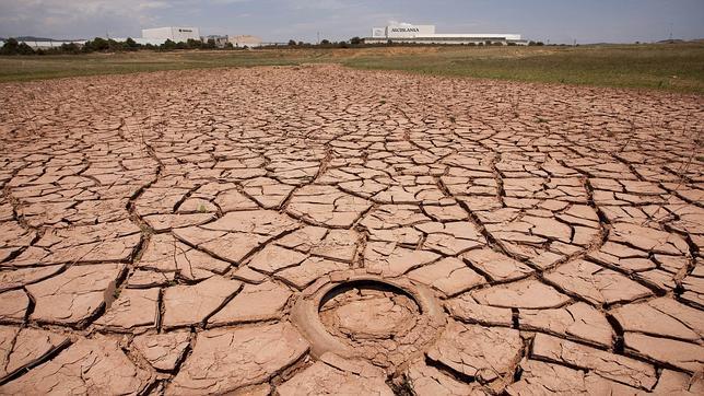 El Ebro almacena casi el triple de agua que el Júcar y el Segura juntos