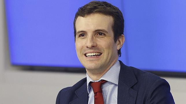 Casado (PP) recuerda que Pablo Iglesias dijo: «Hay que salir a cazar fachas con la escopeta»