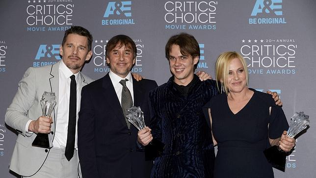 «Boyhood» gana los premios de la crítica de EE.UU., con «Birdman» pisándole los talones