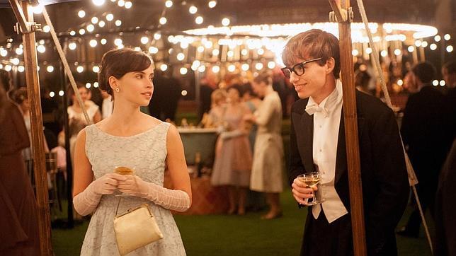 Crítica de «La teoría del todo» (***): Hawking descubre una estrella: Eddie Redmayne