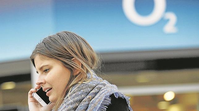 Telefónica sondea la venta de O2 entre Hutchison, Sky, Talk Talk y Liberty