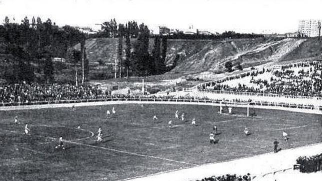 El primer Atlético-Barcelona de Copa se jugó en el Metropolitano