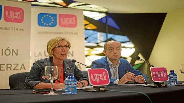 Fernando Maura y Carolina Punset escenifican en Valencia el frente Ciudadanos-UPyD