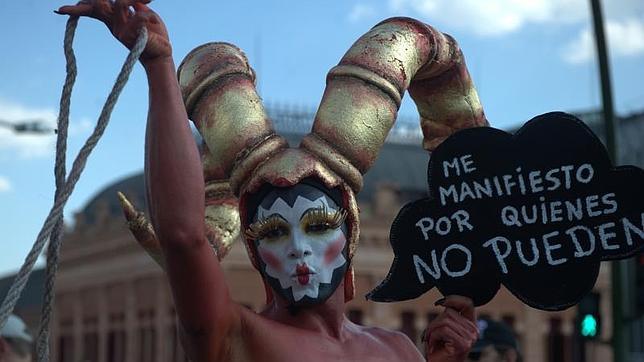 La marcha del Orgullo Gay 2015 será el 4 de julio y renuncia a volver a la Gran Vía