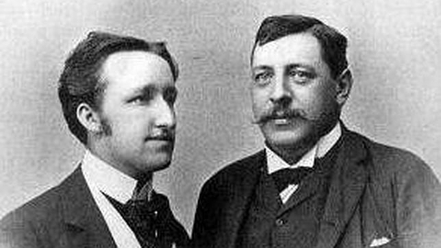 Siegfried Wagner (izquierda) junto a Felix Mottl (derecha)