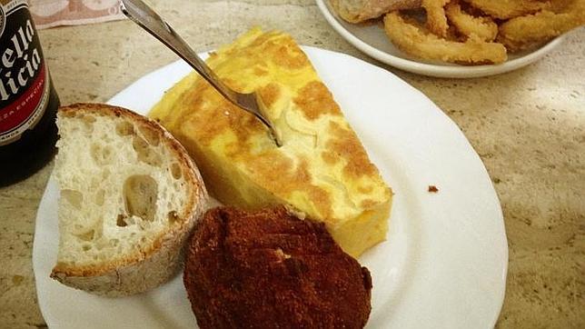 Típicas tapas de La Bombilla