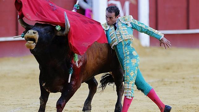 Oreja para Ventura y Ferrera en una accidentada tarde en San Cristóbal