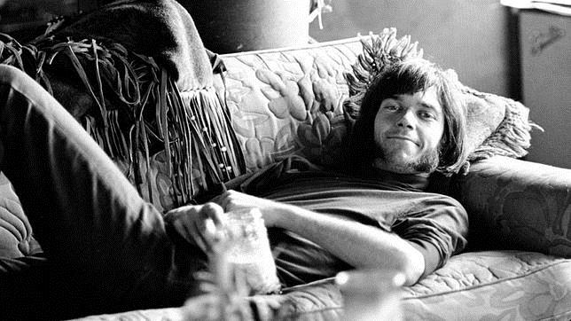 Viaje al corazón de Neil Young, el genio hermético del rock