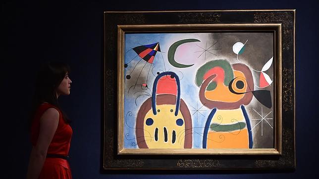 La obra «Painting (women, moon, birds)», de Miró, vendida por 20,5 millones de euros